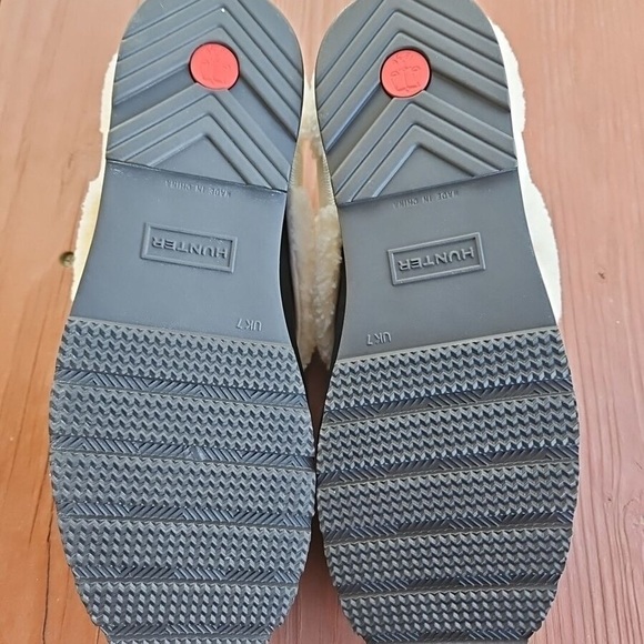 NWOB Hunter Play Sherpa Insulated Clog Wmns 9 M - Picture 4 of 7